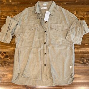 NWT Hollister Button Up Boyfriend Fit Long Sleeve